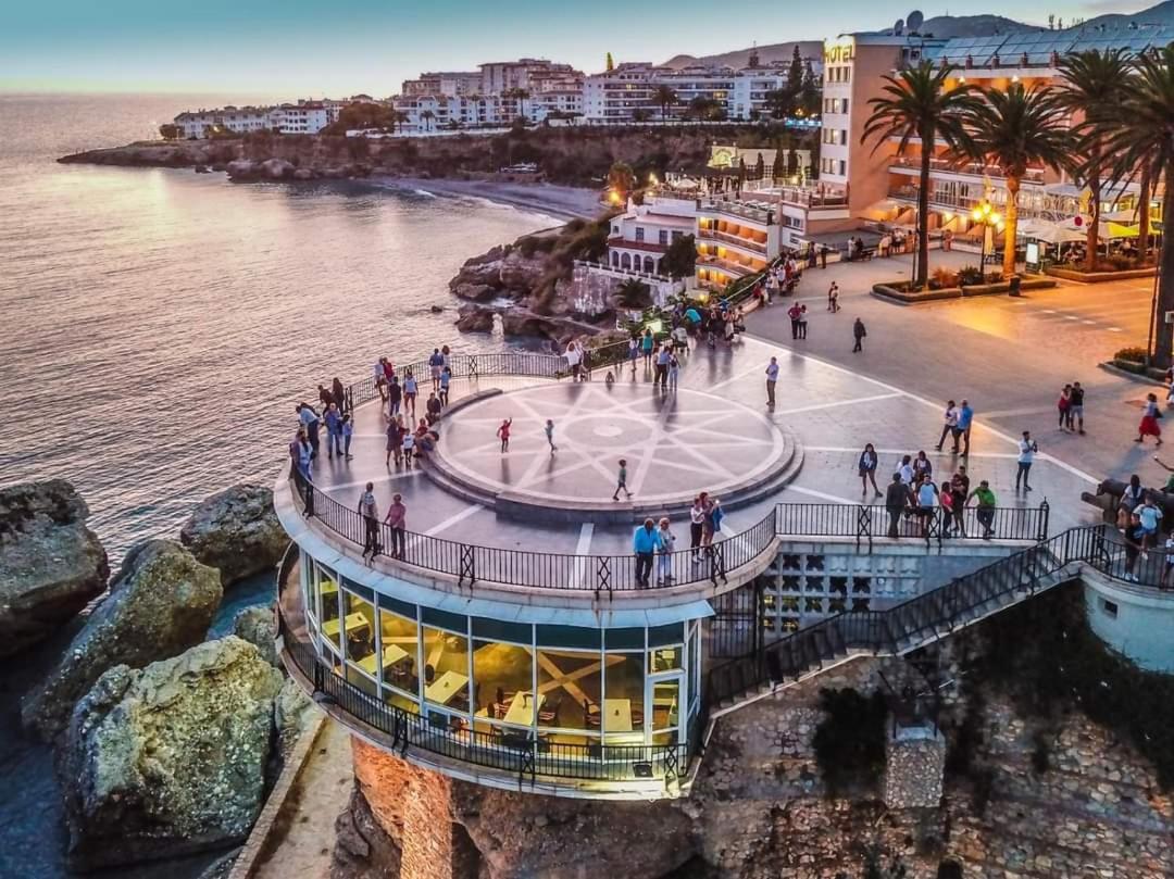 Atico En Mar De Lägenhet Nerja